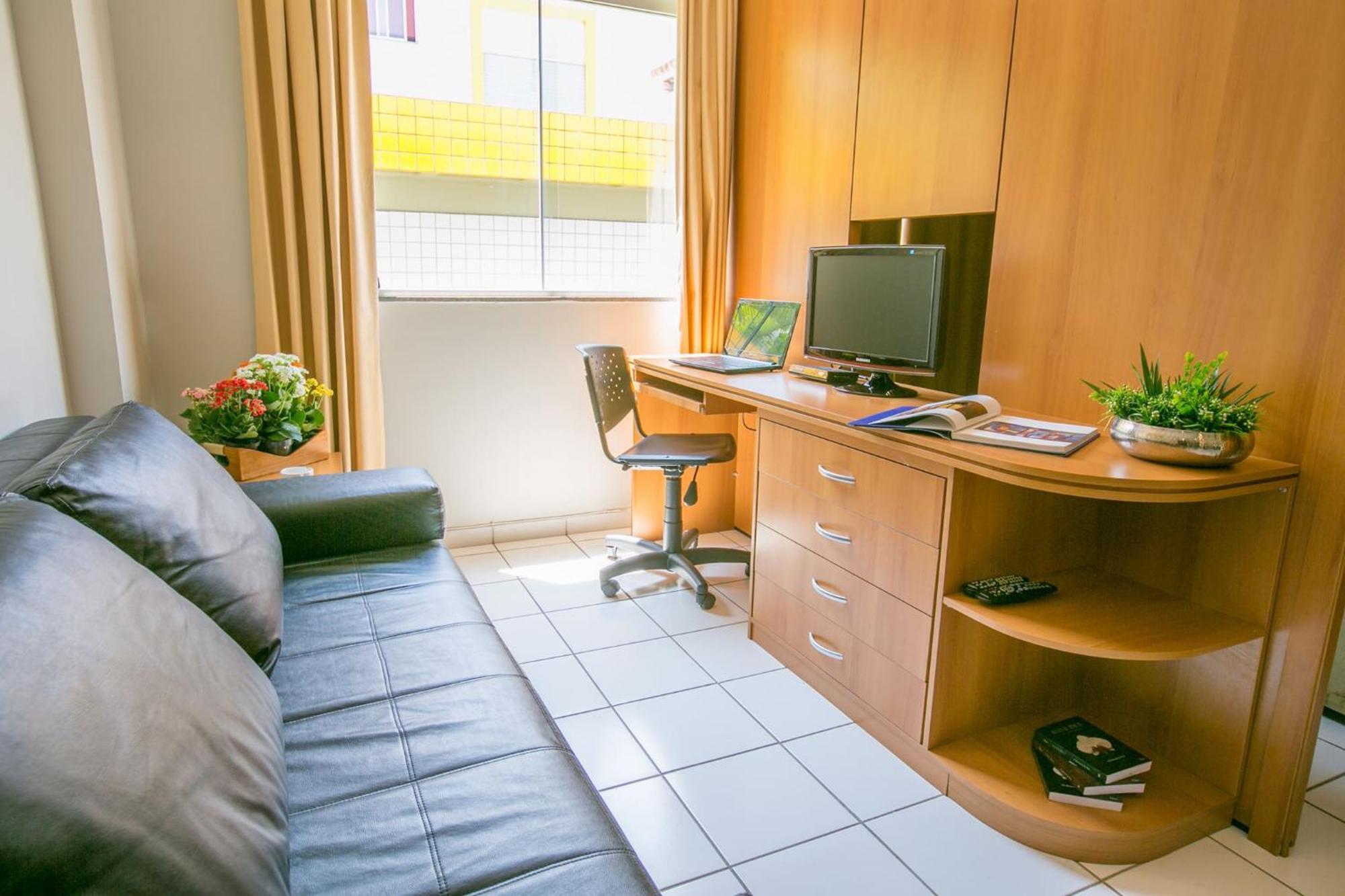 Multiparque Hplus Long Stay Guara  Kamer foto