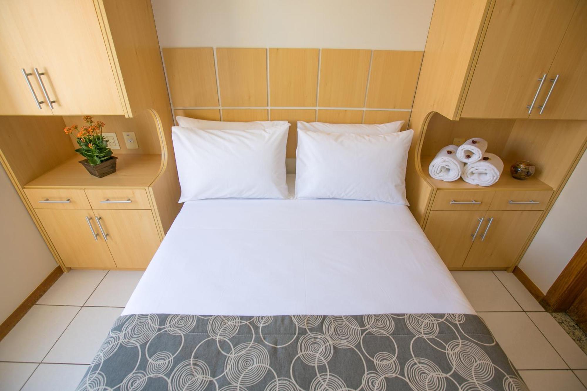 Multiparque Hplus Long Stay Guara  Kamer foto